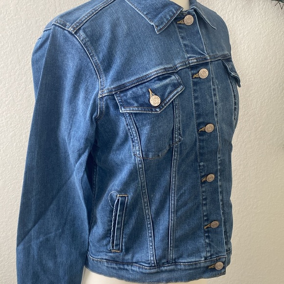 Gap Denim Jean Jacket. NWT - Picture 2 of 11